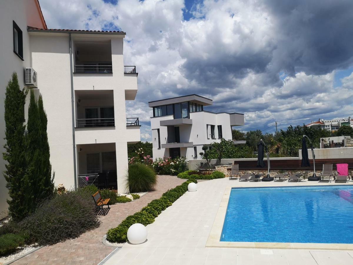 Villa Anja 1St Floor Peroj Eksteriør bilde
